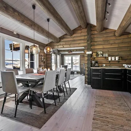 Chalet New Timber With Stunning Views & Comfort